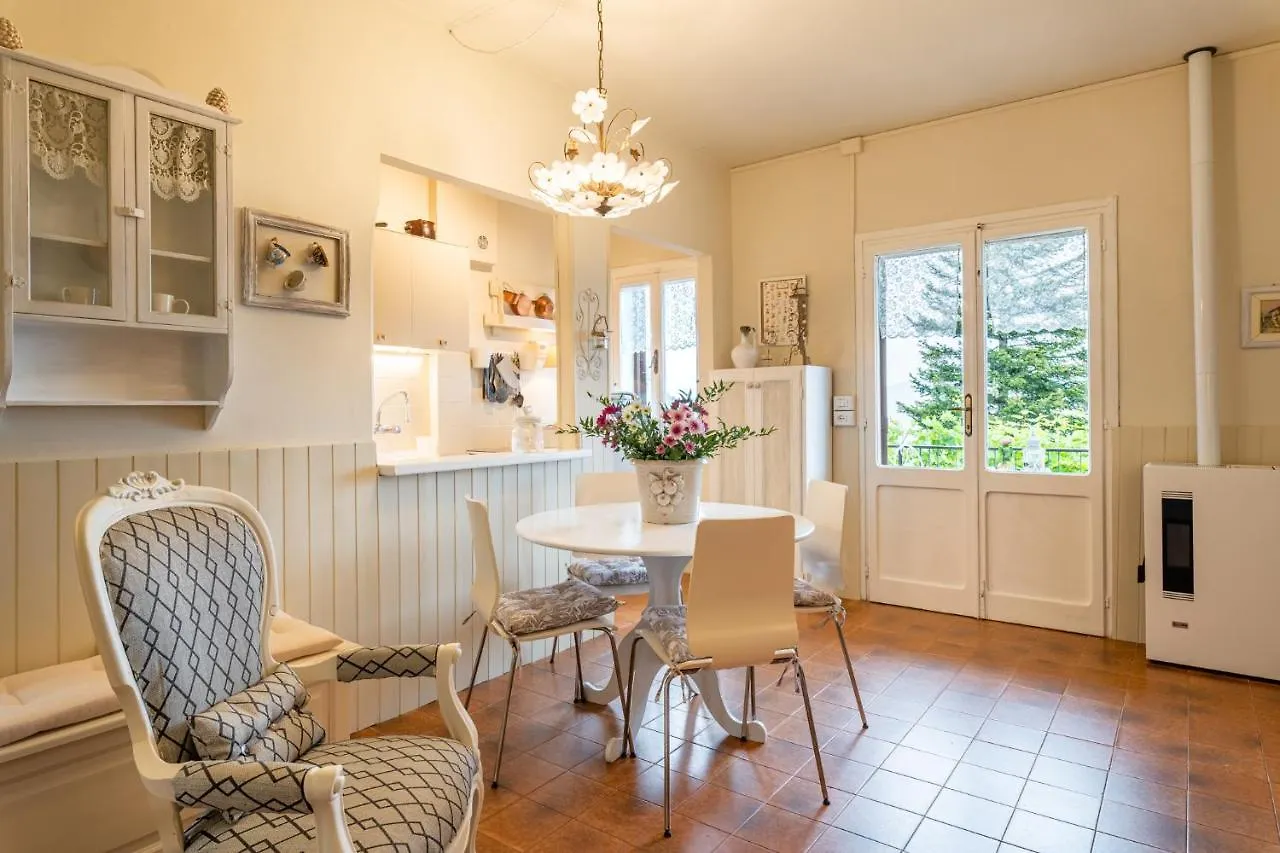 Sassi Scritti - Acero Montano Apartment Montefegatesi Italy